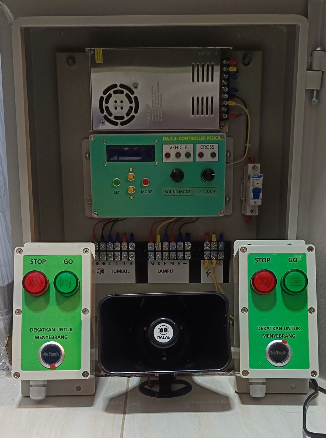 Controller Pelican Crossing DA.2.4